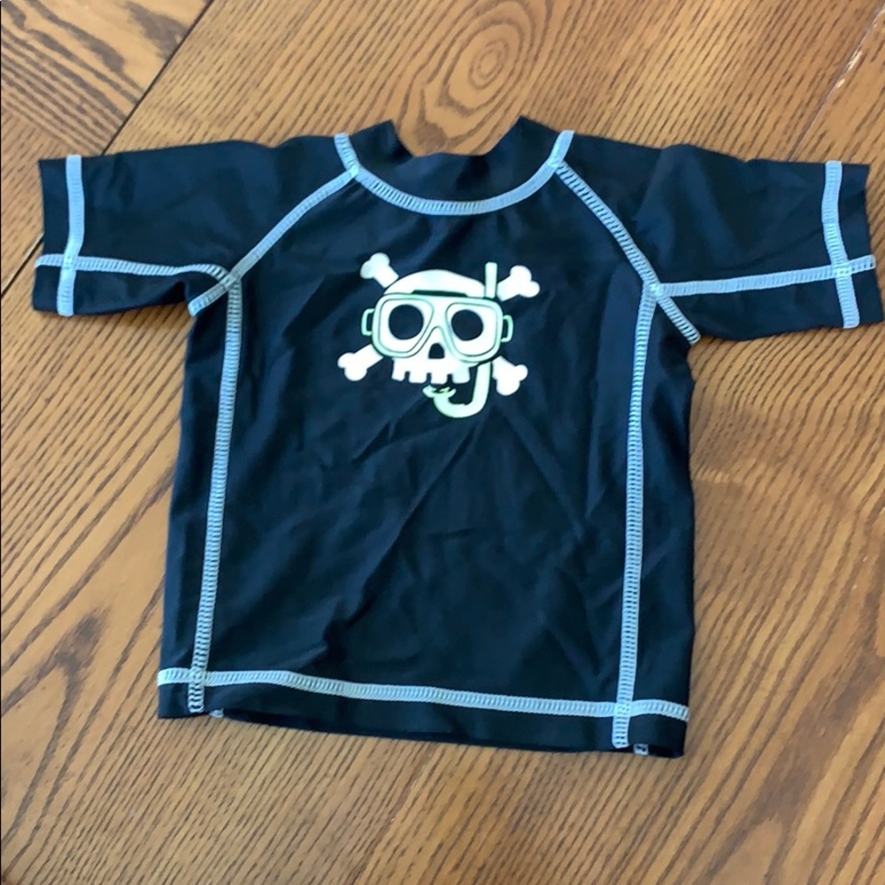Swim shirt
